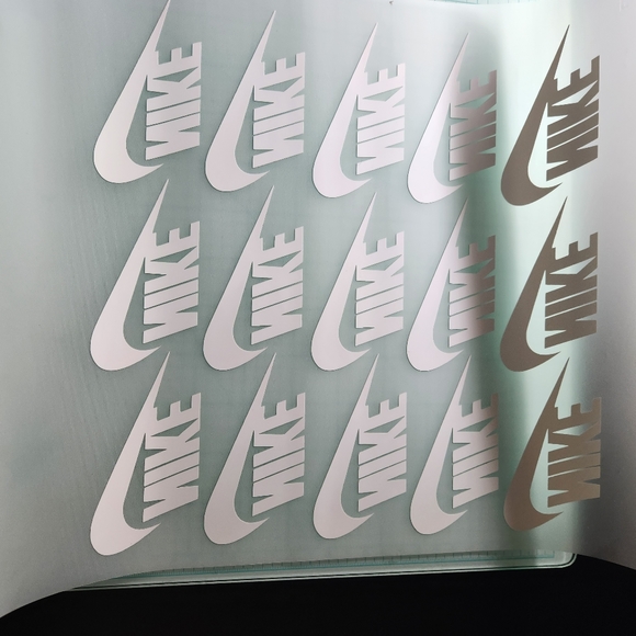 Nike 15 white htv 2x4 inches - Picture 3 of 6